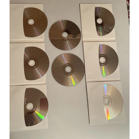 The Girl on the Train : A Novel by Paula Hawkins 2015, Compact Disc, Unabridged - Picture 5 of 9